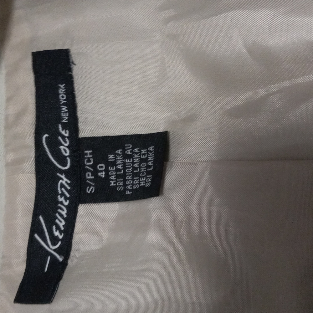 Kenneth Cole New York Mens Suit jacket In Cream S/P/CH Size 40